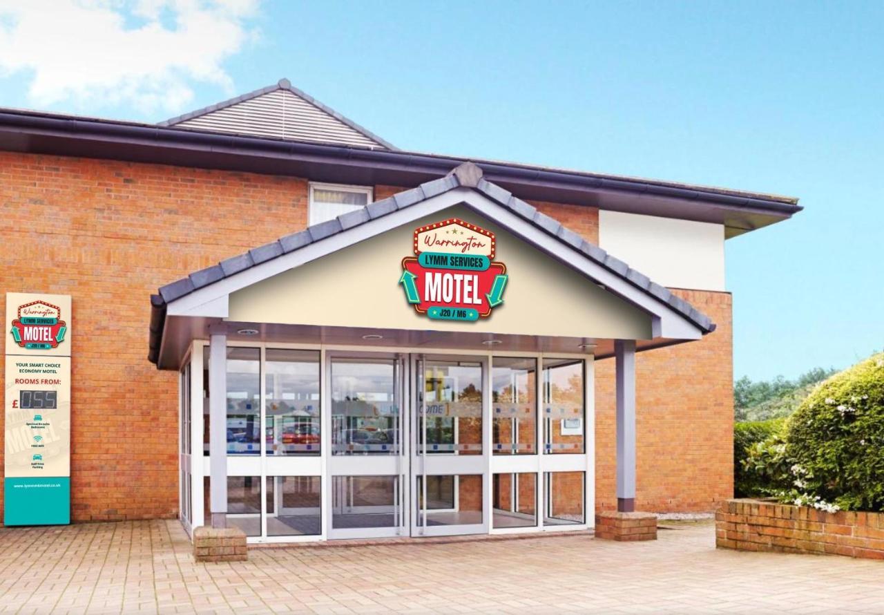 Warrington Motel, J20 M6 Lymm Services Ngoại thất bức ảnh